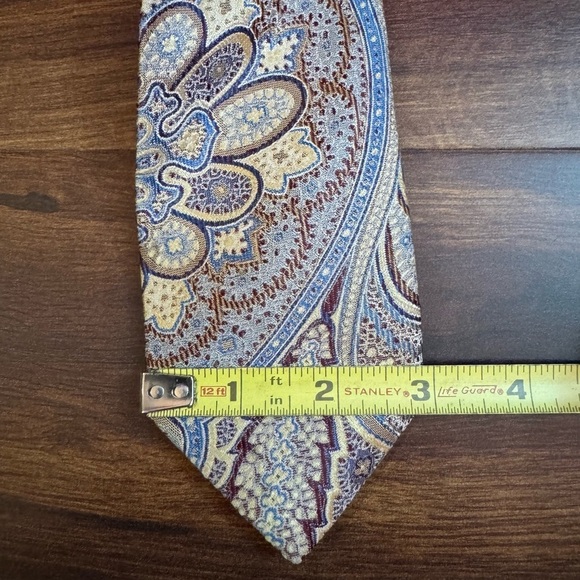 JOS A BANK Paisley Patterned Silk Tie Made in Italy - Picture 8 of 9